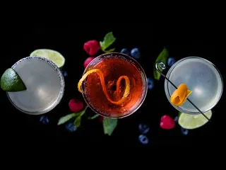 Bar 1919