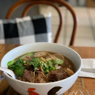 Stew Beef Noodle Soup