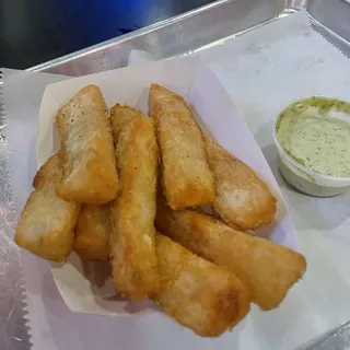 Yuca fries
