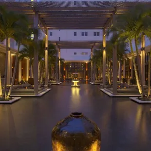 The Courtyard at The Setai