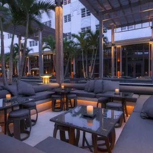 The Courtyard at The Setai