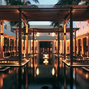 The Courtyard at The Setai