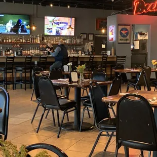 Full bar