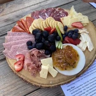 Charcuterie board medium