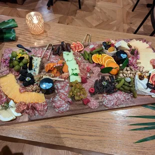 stunning charcuterie plate