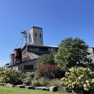 The iconic Willett Distillery photo.
