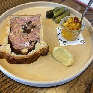 Pate En Croute