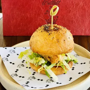 Oyster Slider