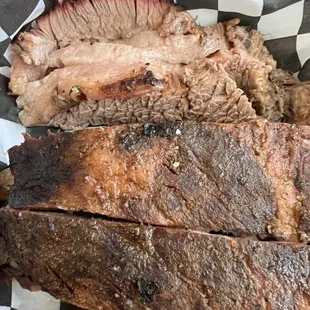 1/2 lb of moist brisket and 1/2 lb of ribs