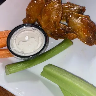 Buffalo wings (all flats) are always a hit!!