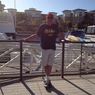 Danny R.