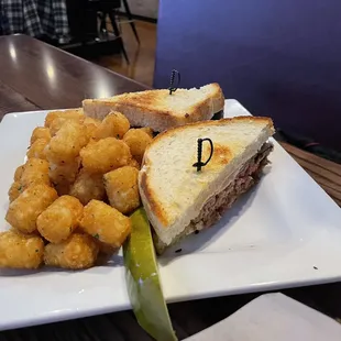 Mushroom Swiss burger with tots
