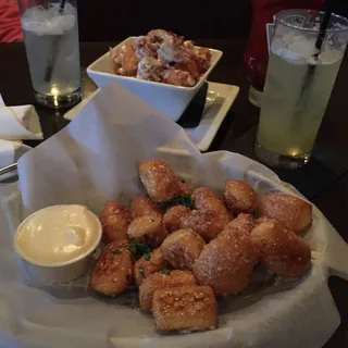 Pretzel Bites