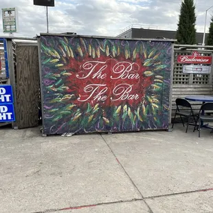 the sign for the beer