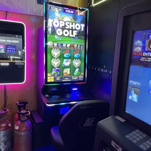 a slot machine and a computer