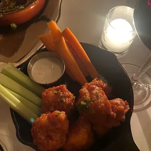 chicken wings, bbq wings, fried chicken wings, fried chicken, chicken, bbq chicken, poultry, chicken wings and fried chicken, food