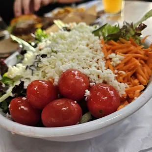 Roman salad (my chick peas  were missing)
