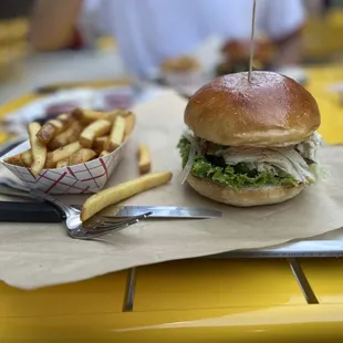 Pulled chicken sandwich with fries