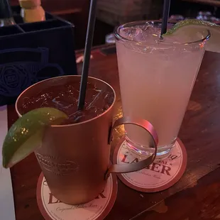 Vodka cranberry + gin &amp; tonic