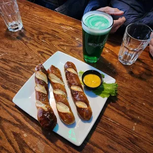Pub Pretzels and Green Beer