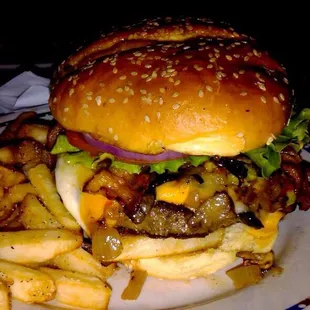 Garbage Burger Special!! Yummy