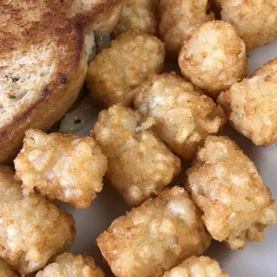 Crispy tasty tots