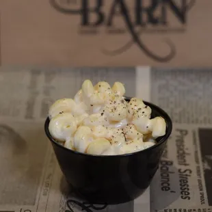 a bowl of macaroni and cheese