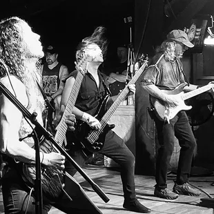 Nicko McBrains Titanium Tart