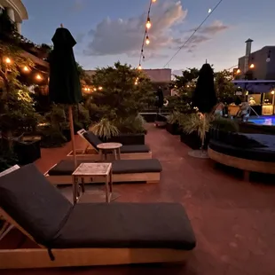 Rooftop pool and kitchen/bar