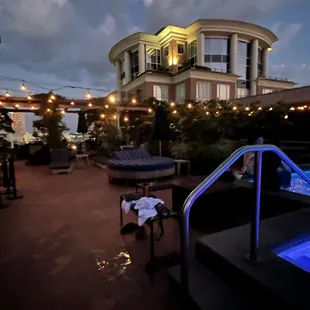 Rooftop pool and kitchen/bar