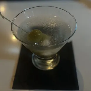 drink, oysters and mussels