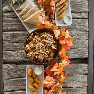 Nachos, quesadillas, fried pickles, jalapeño poppers, and more!