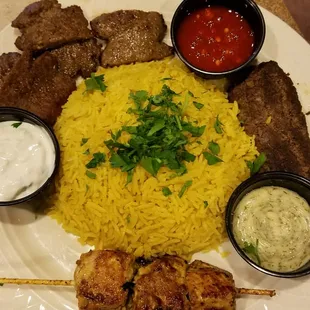 Combo. Gyro and Chicken were good. Kefta was so dry...could barely cut it
