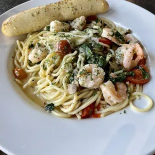 Shrimp scampi made with spaghetti noodles.