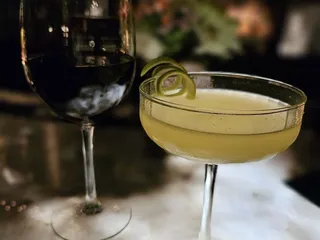 Crown Alley Lake Mary