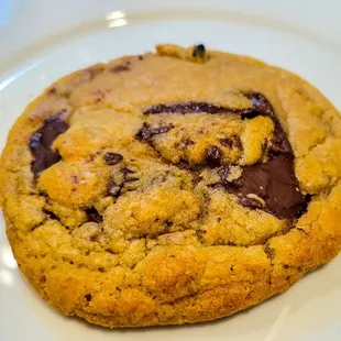 Chocolate chip cookie