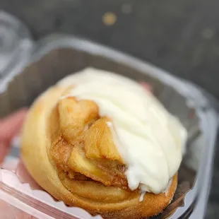 Apple roll | IG: asianadventuretime
