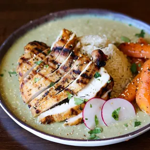 Aprils Monthly Special, Pascal de Pollo