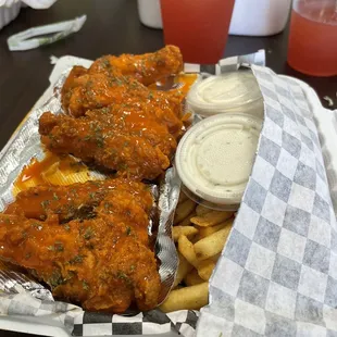 fried chicken, chicken, chicken wings and fried chicken, bbq chicken, chicken wings, bbq wings, fried chicken wings, food, poultry