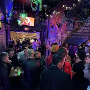 Dj on Friday and Saturday nights.