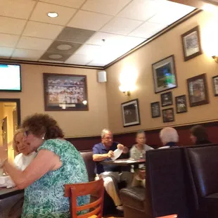 There are a number of seniors but didn't see early bird specials listed. They refused to take reservations.