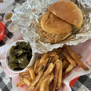 Pulled Chicken Sandwich