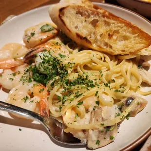 Tiger Grilled Shrimp Pasta