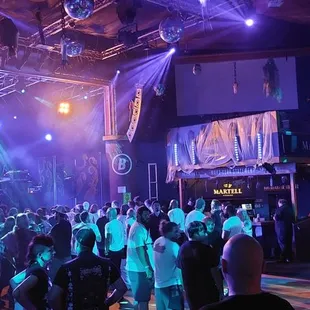 Decent sized space for shows