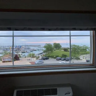 The view from the hotel Harbor View