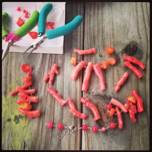 Creating a coral necklace
