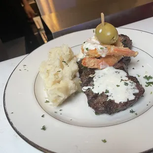 The beagle restaurant and bar is amazing! Every Tuesday is steak and shrimp day! and let me tell you it's delicious!