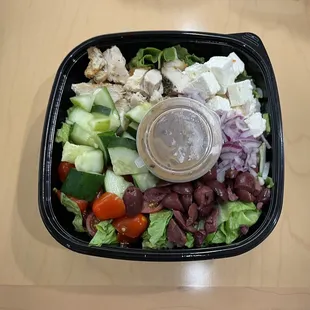 Greek Salad with grilled chicken (April 2023)