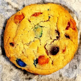 M&amp;M cookie