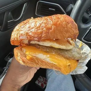 Breakfast sandwich
